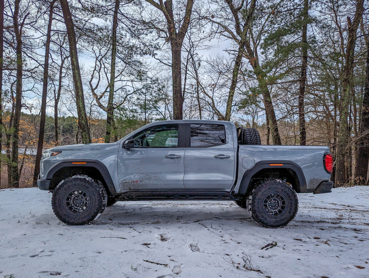 Video Review: 2024 GMC Canyon Expert Test Drive
