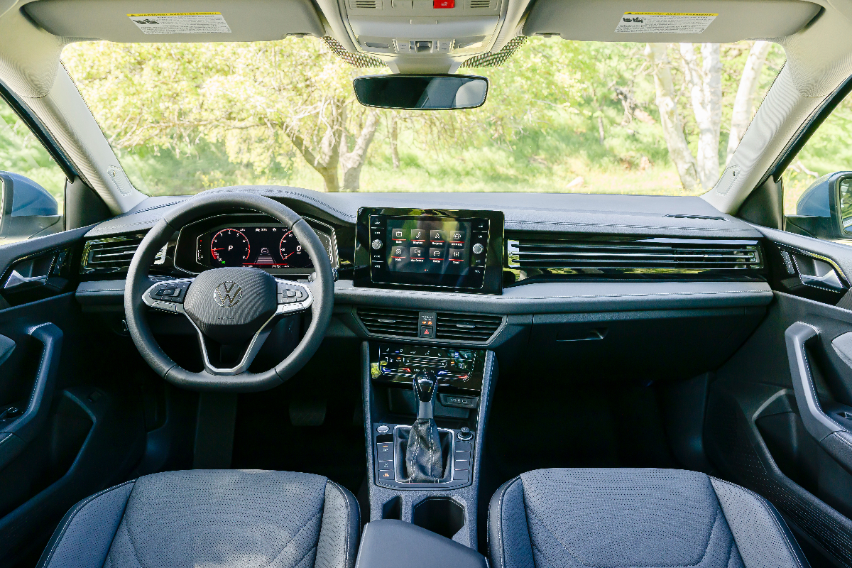 2025 Volkswagen Jetta interior