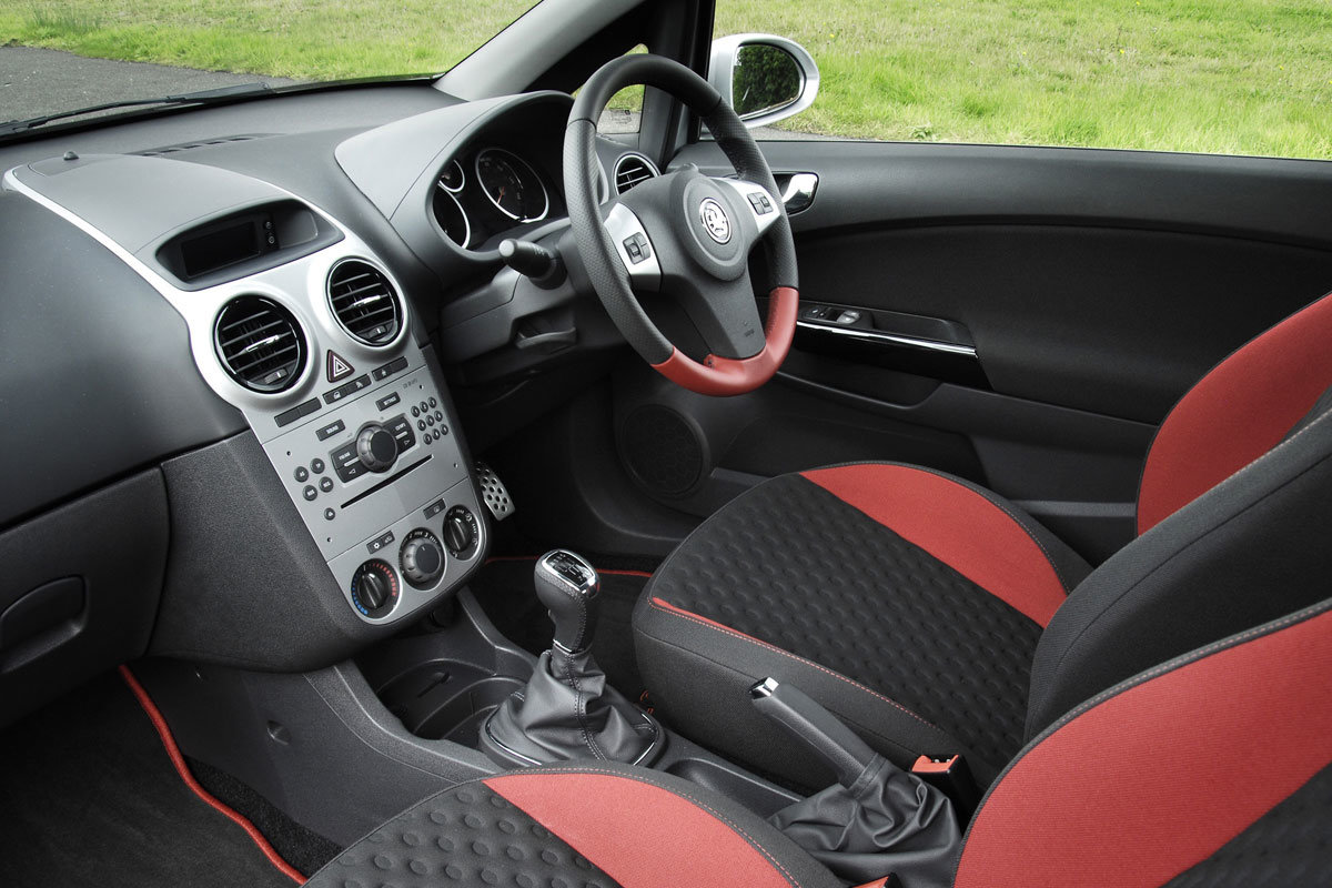 Vauxhall Corsa (2006-2013) Expert Review Vauxhall Corsa (2006-2013) Expert Review