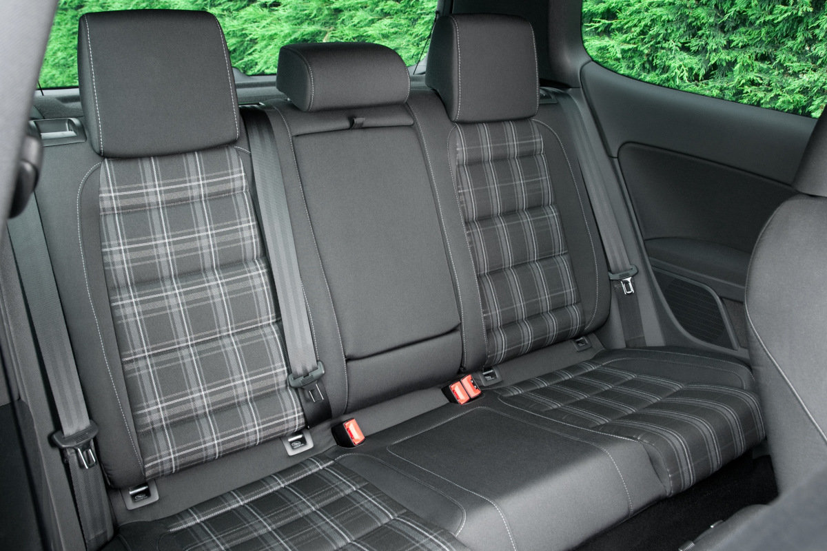 Volkswagen Golf (2009-2012) Expert Review Volkswagen Golf (2009-2012) Expert Review