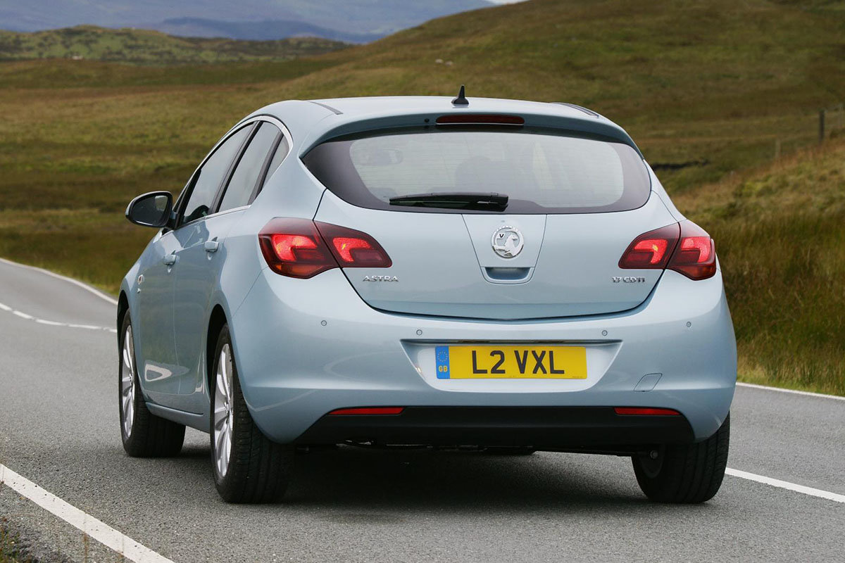 Vauxhall Astra Mk6 (2009-2014) Expert Review Vauxhall Astra Mk6 (2009-2014) Expert Review