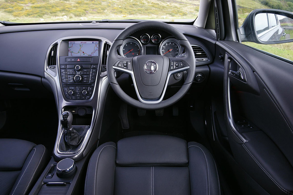 Vauxhall Astra Mk6 (2009-2014) Expert Review Vauxhall Astra Mk6 (2009-2014) Expert Review