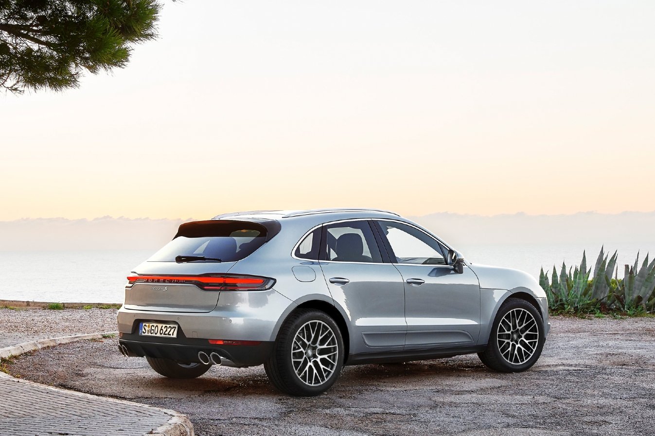 Porsche Macan (2014-present) Expert Review Porsche Macan (2014-present) Expert Review
