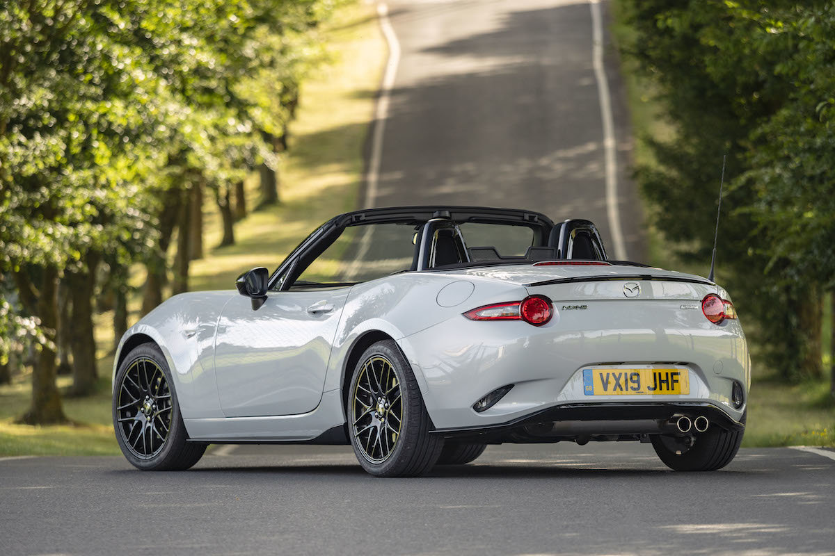 Mazda MX-5 Review (2015-present) Mazda MX-5 Review (2015-present)