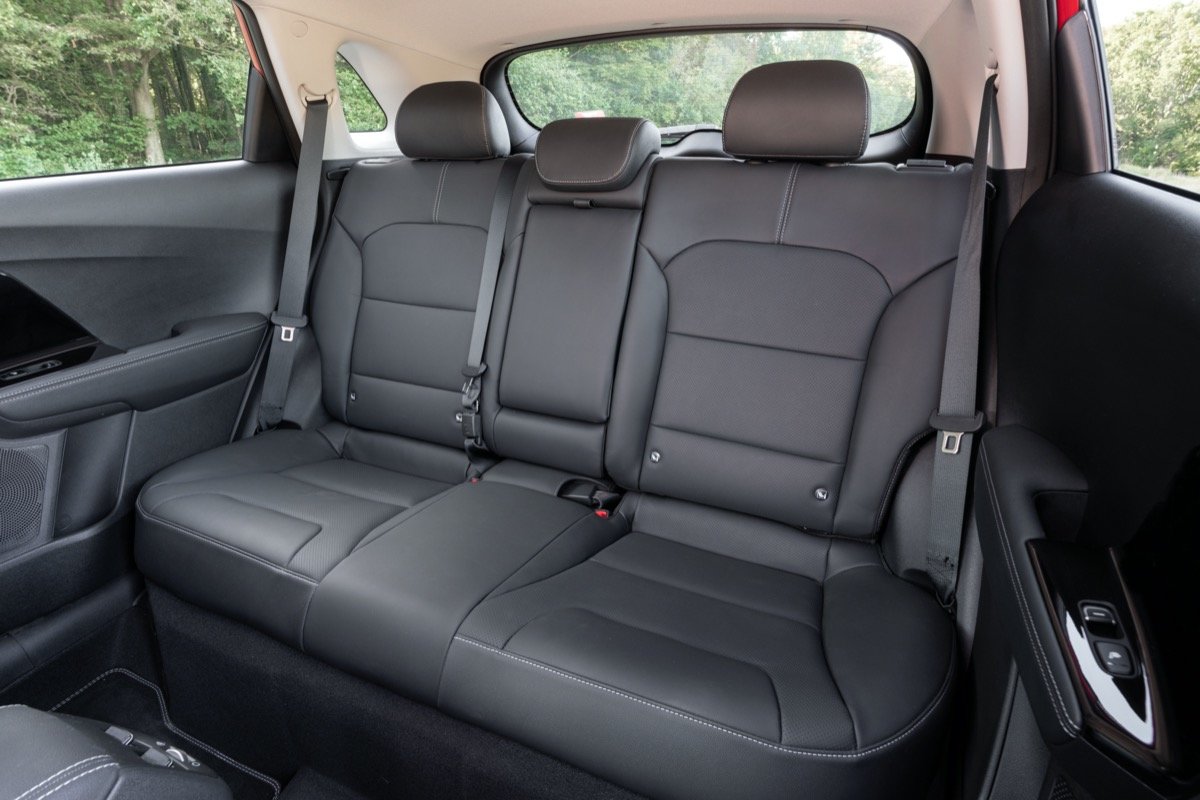 Kia Niro (2016-present) Expert Review Kia Niro (2016-present) Expert Review
