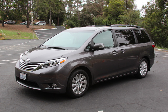2016 Toyota Sienna Preview