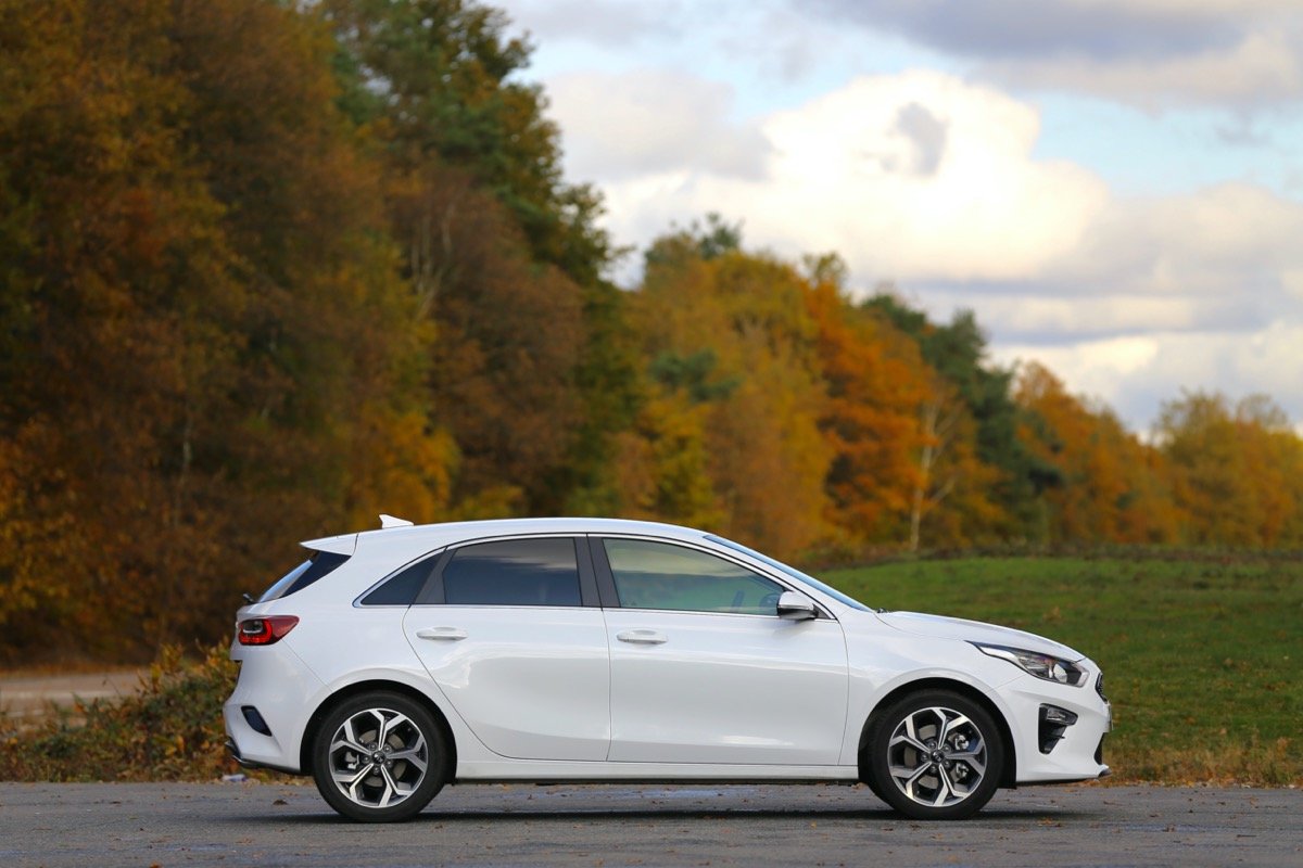 Kia Ceed (2019-present) Expert Review Kia Ceed (2019-present) Expert Review