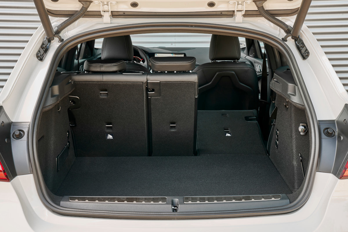 BMW 1 Series F40 (2020- ) Expert Review BMW 1 Series F40 (2020- ) Expert Review