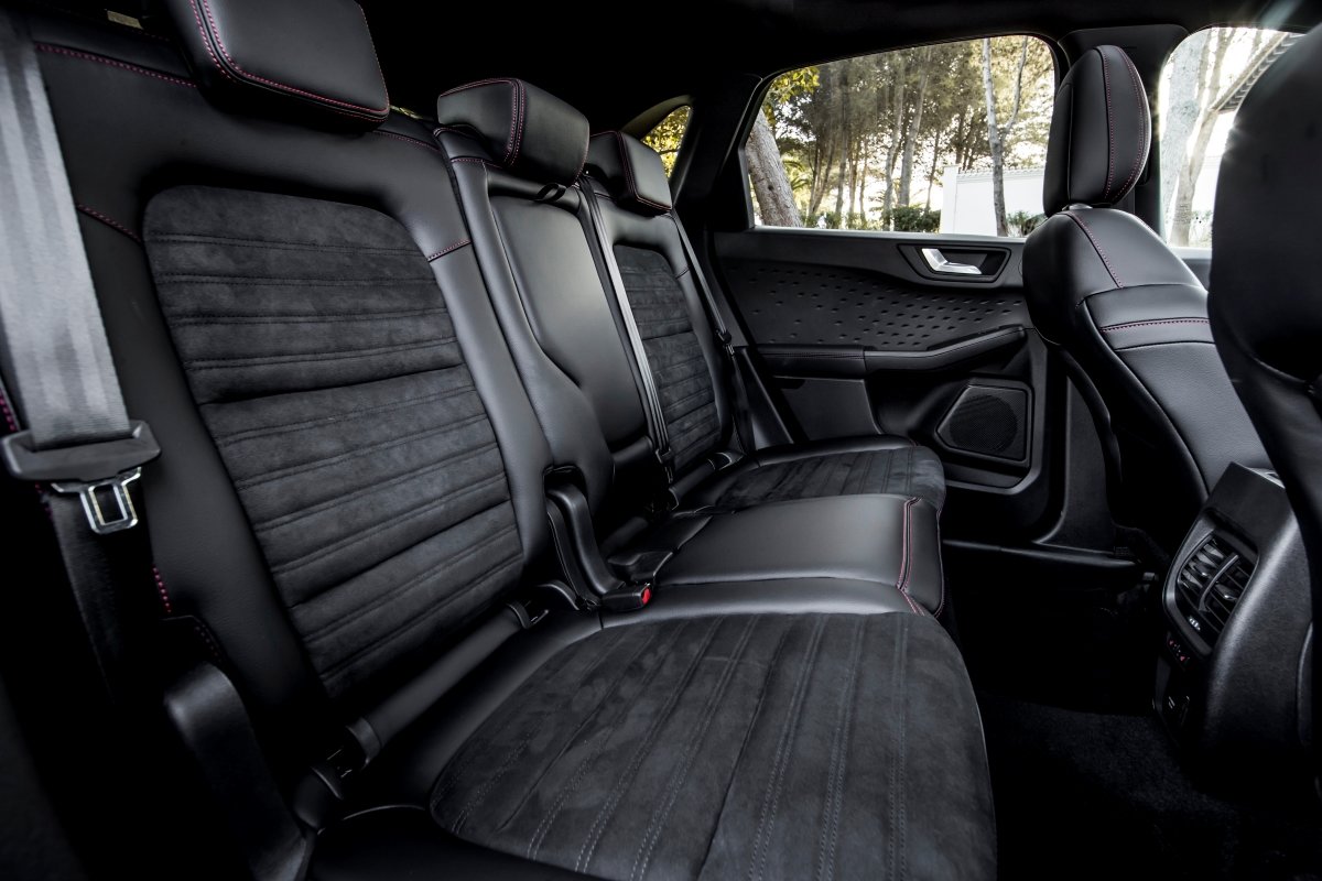 Ford Kuga (2020-2021) Expert Review Ford Kuga (2020-2021) Expert Review