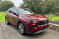 Picture of 2020 Toyota Highlander Hybrid