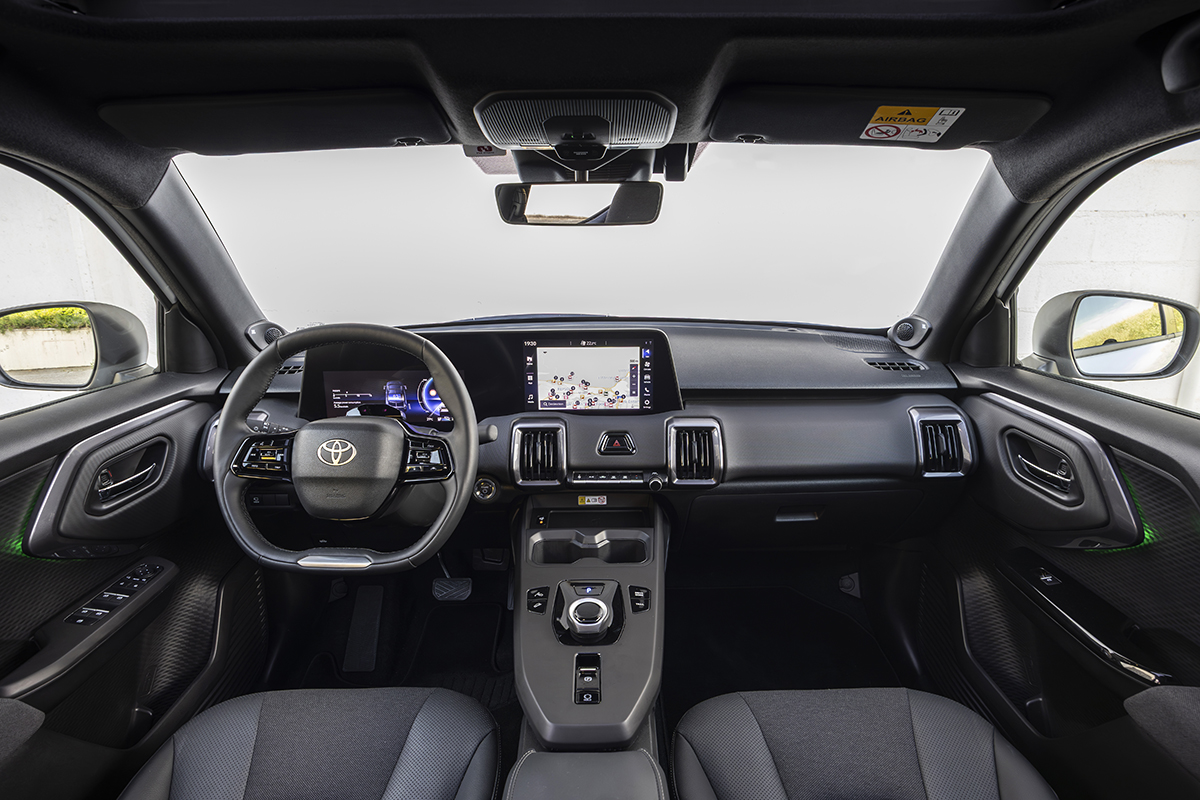 Toyota Urban Cruiser dashboard