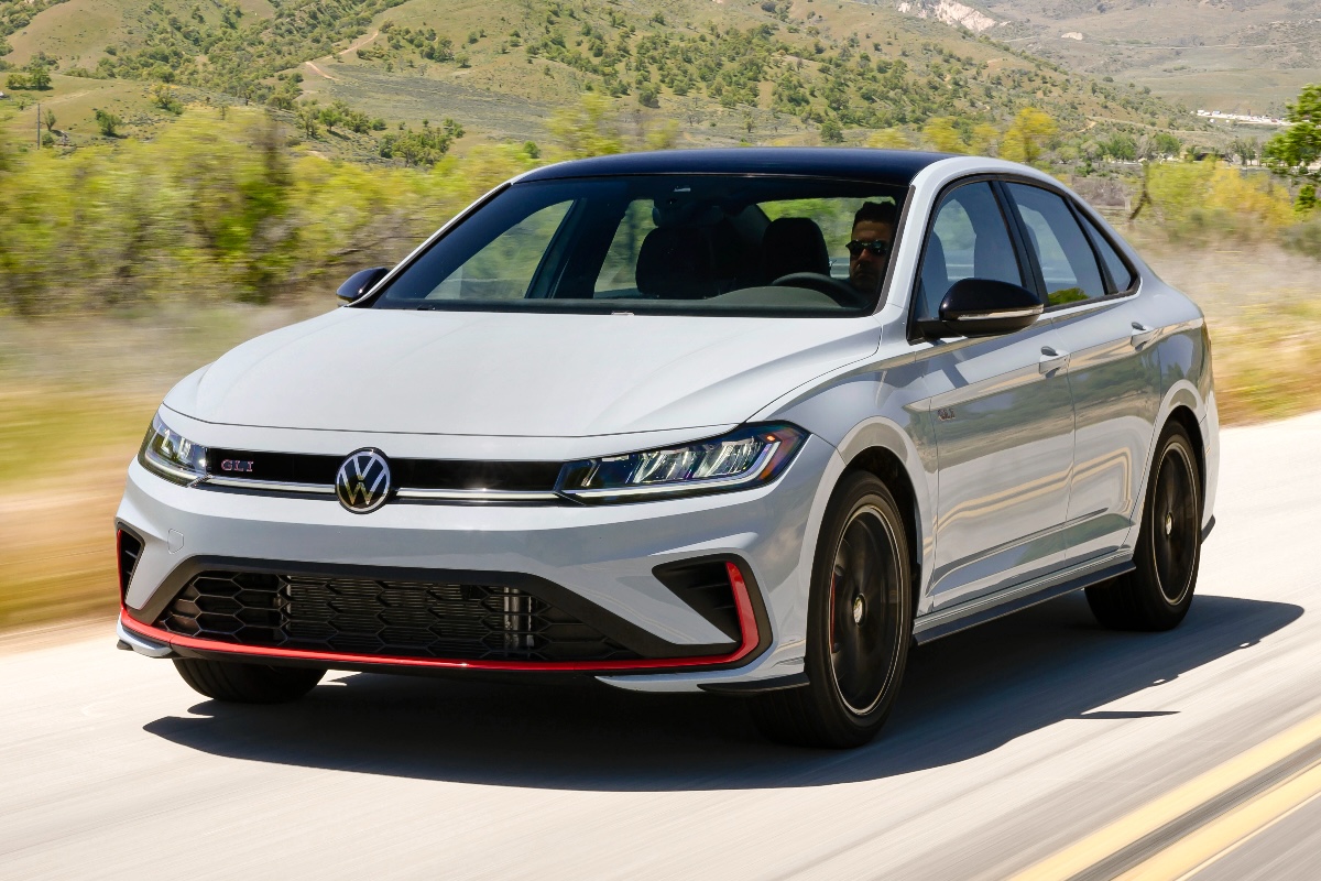 2025 Volkswagen Jetta GLI front