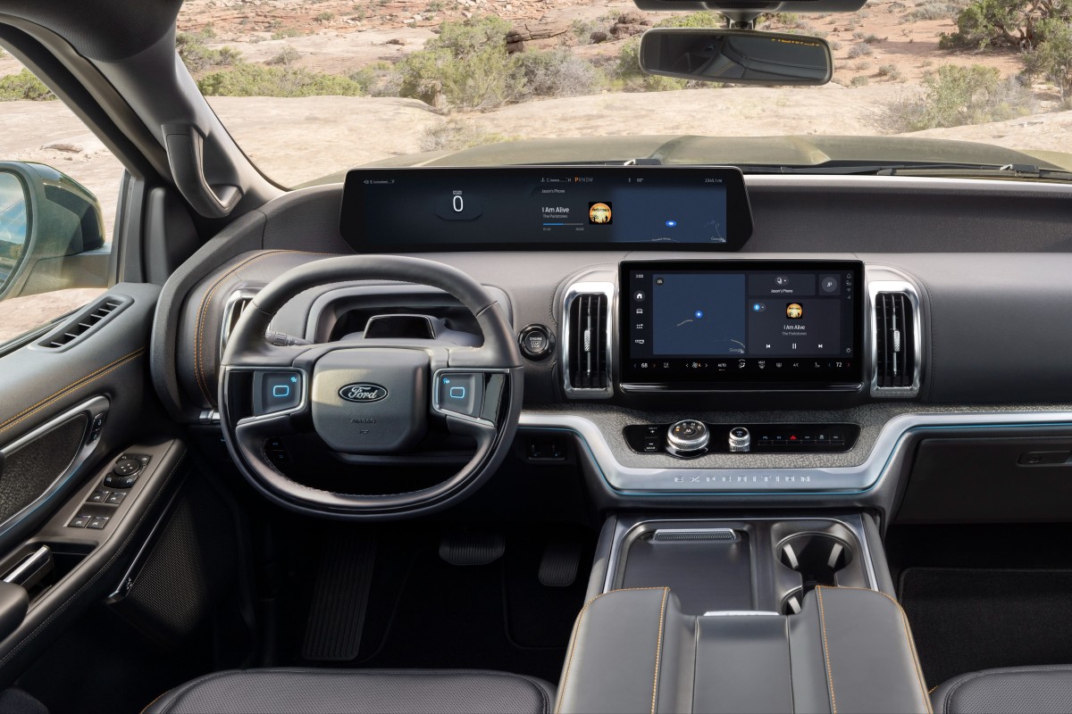 2025 Ford Expedition Preview - interior