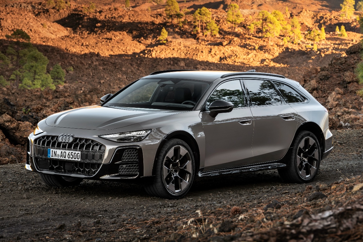 2026 Audi A6 Allroad front 3 4 1