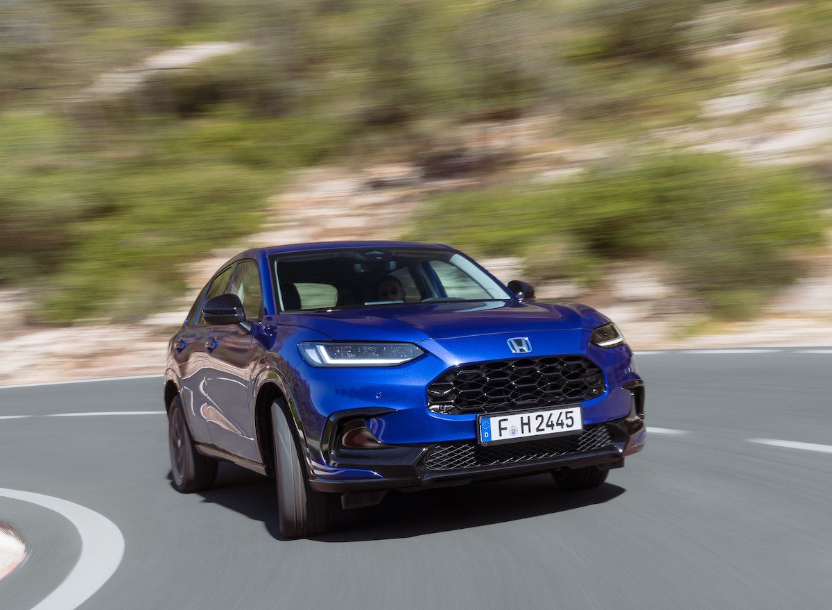 Honda ZR-V blue front static