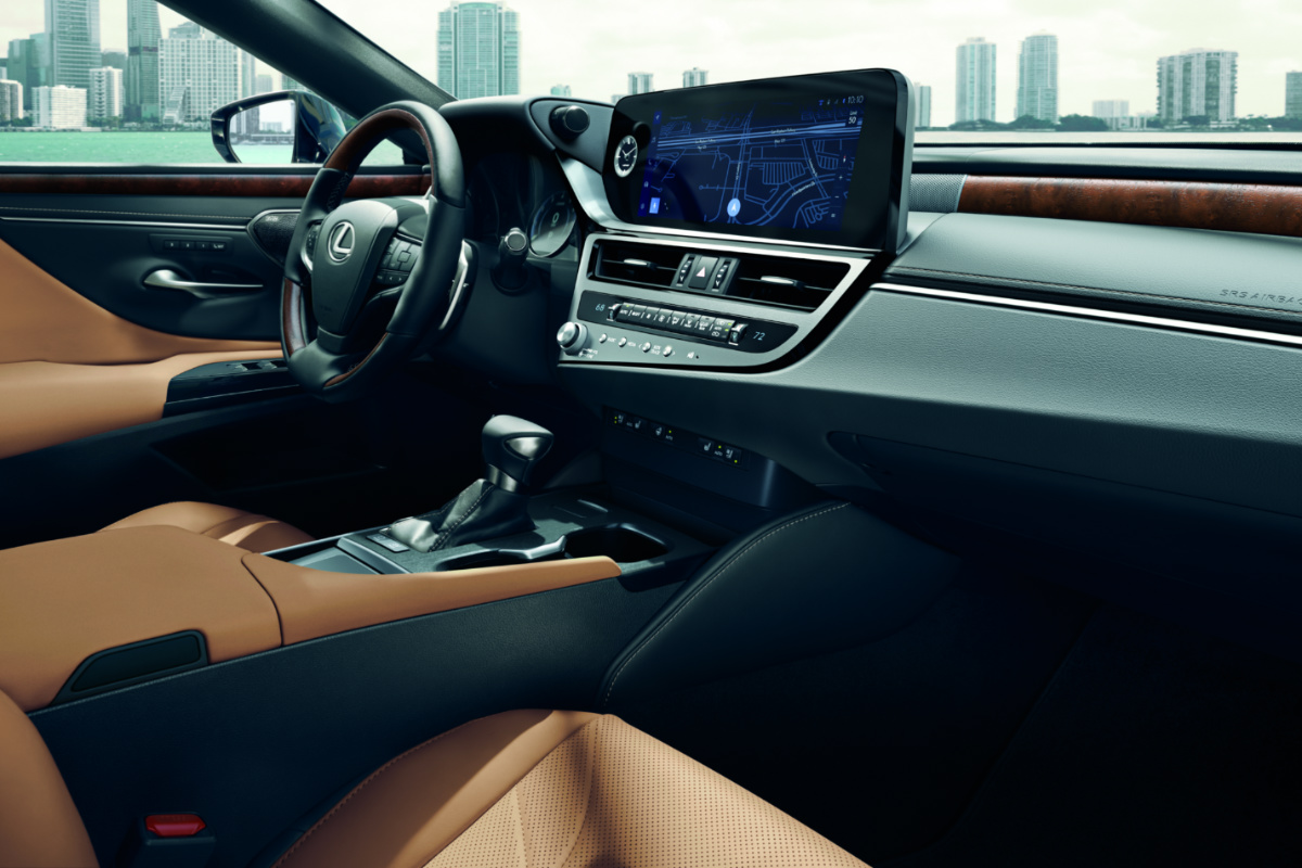 2024 Lexus ES - Interior