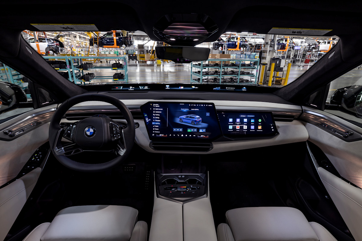 2027 BMW X5 Preview - interior