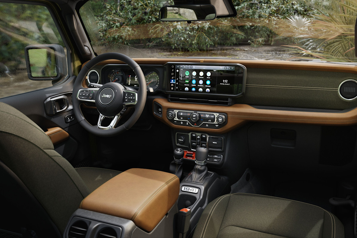 2027 Jeep Gladiator Preview - interior