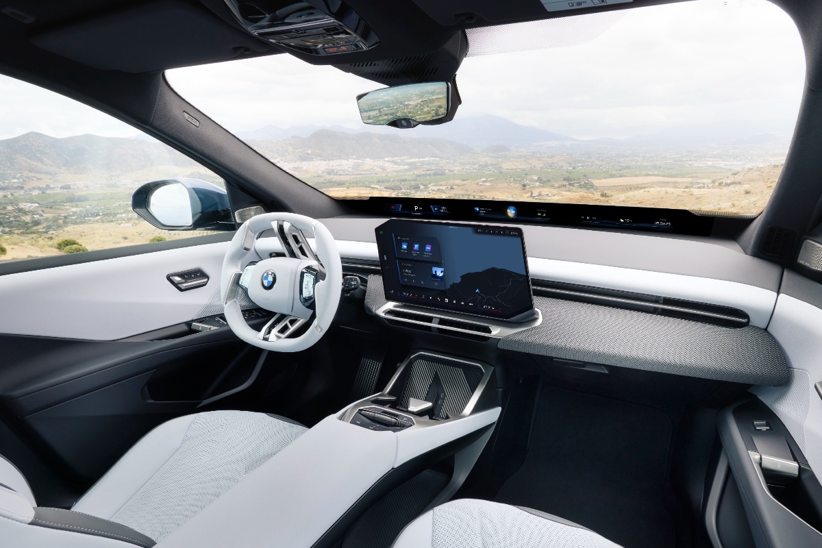 BMW iX3 dashboard