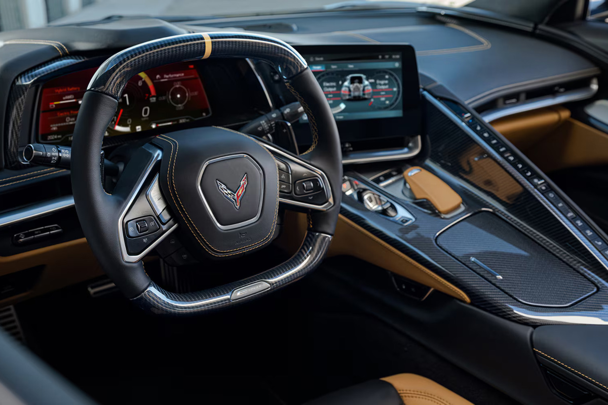 2025 Chevrolet Corvette E-Ray - Interior