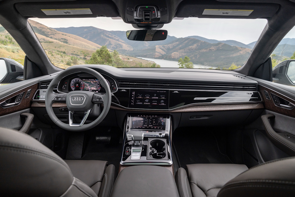 2027 Audi Q8 Preview - interior