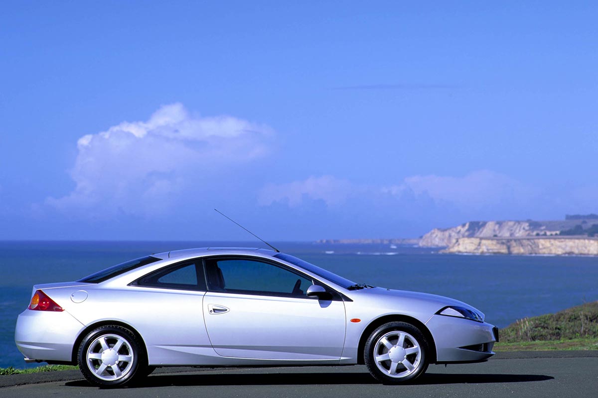 1998 Ford Cougar front static red