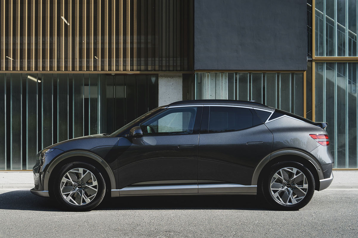 Genesis GV60 Review (2022-present) Genesis GV60 Review (2022-present)