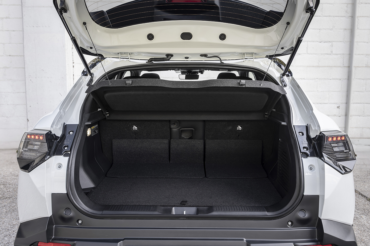 Toyota Urban Cruiser boot