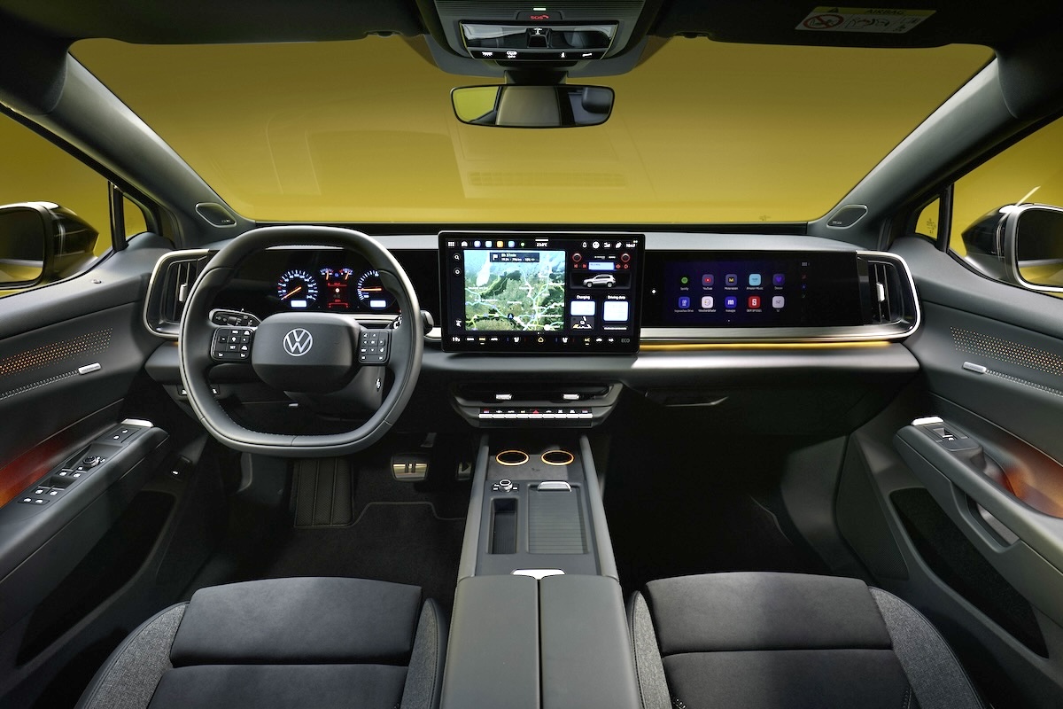 2027 Volkswagen ID.Tiguan dashboard