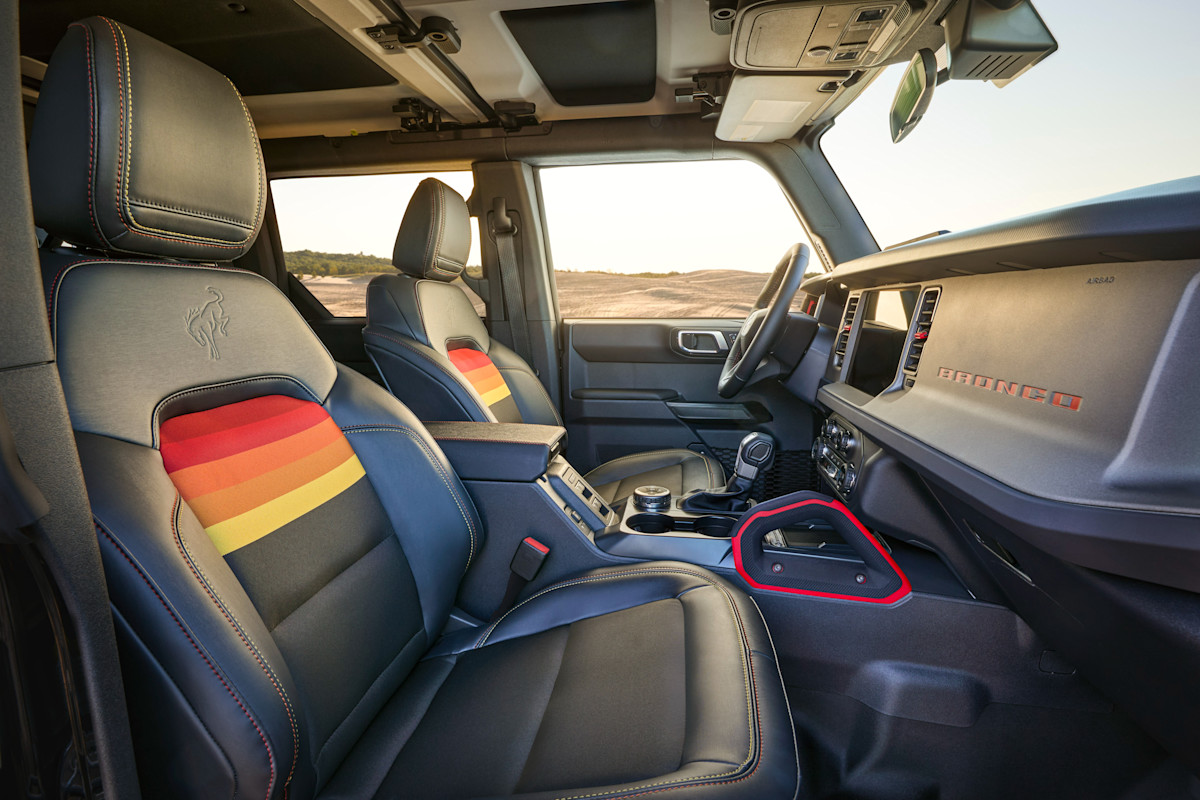 2025 Ford Bronco Preview - interior