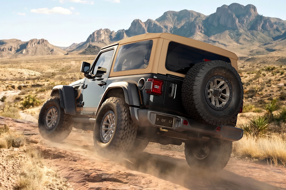 2027 Jeep Wrangler Laredo rear