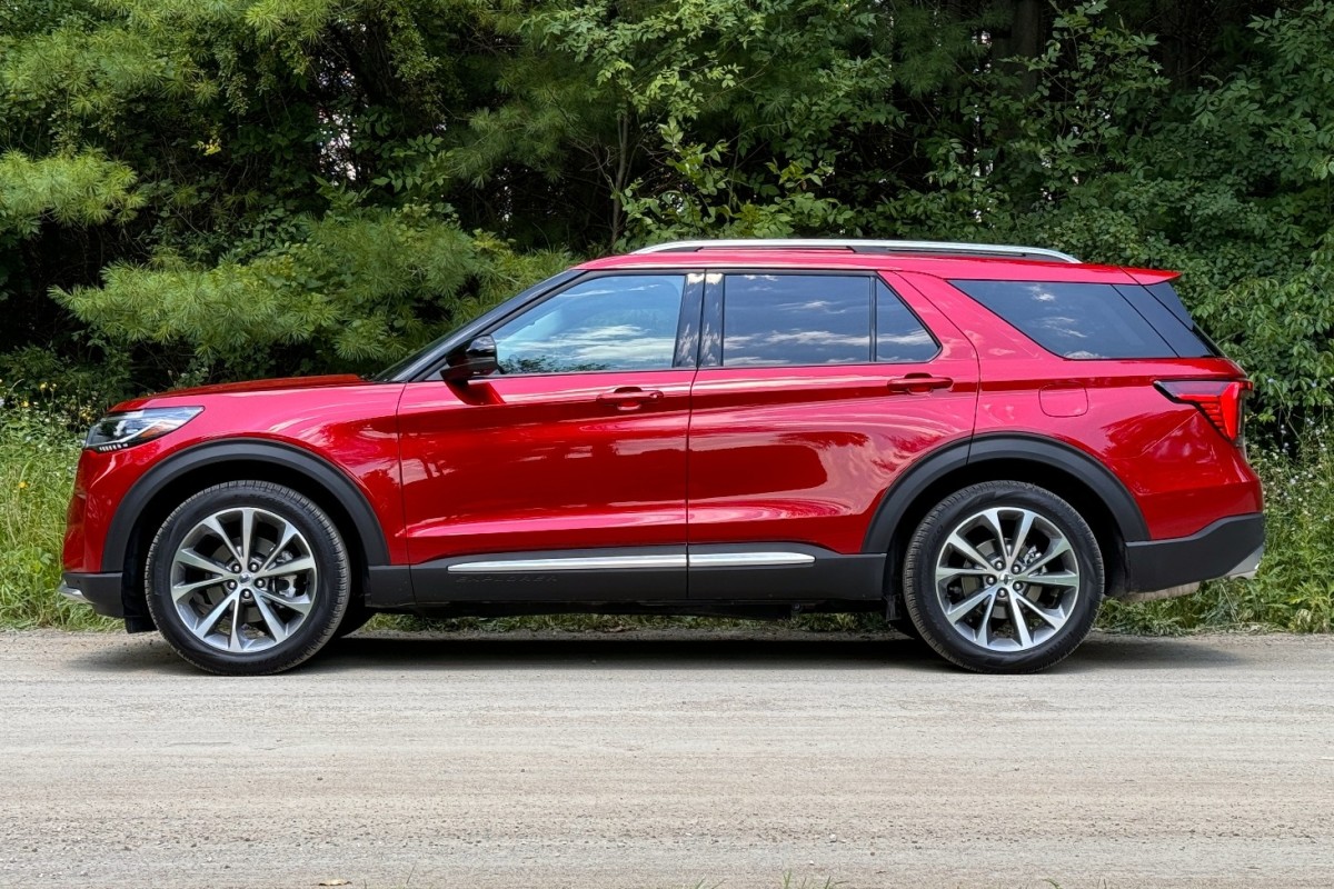Video Review: 2025 Ford Explorer Expert Test Drive