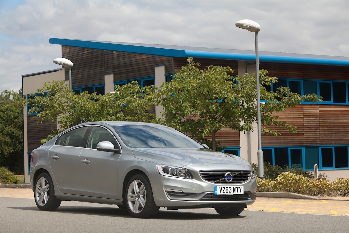2010-2018 Volvo S60 Generational Review summaryImage