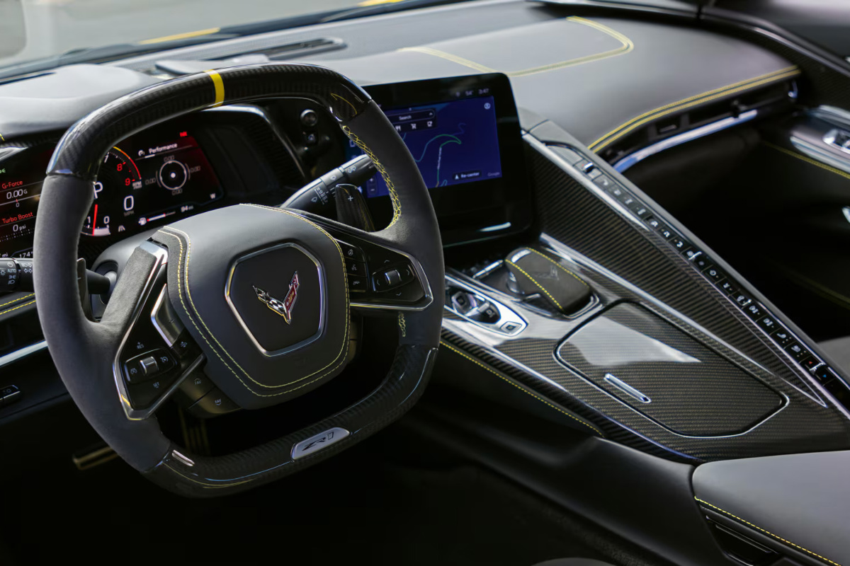 2025 Chevrolet Corvette - Interior