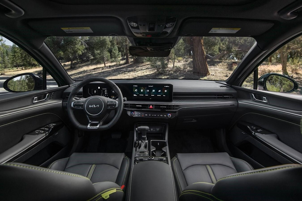 2026 Kia K5 Preview - interior