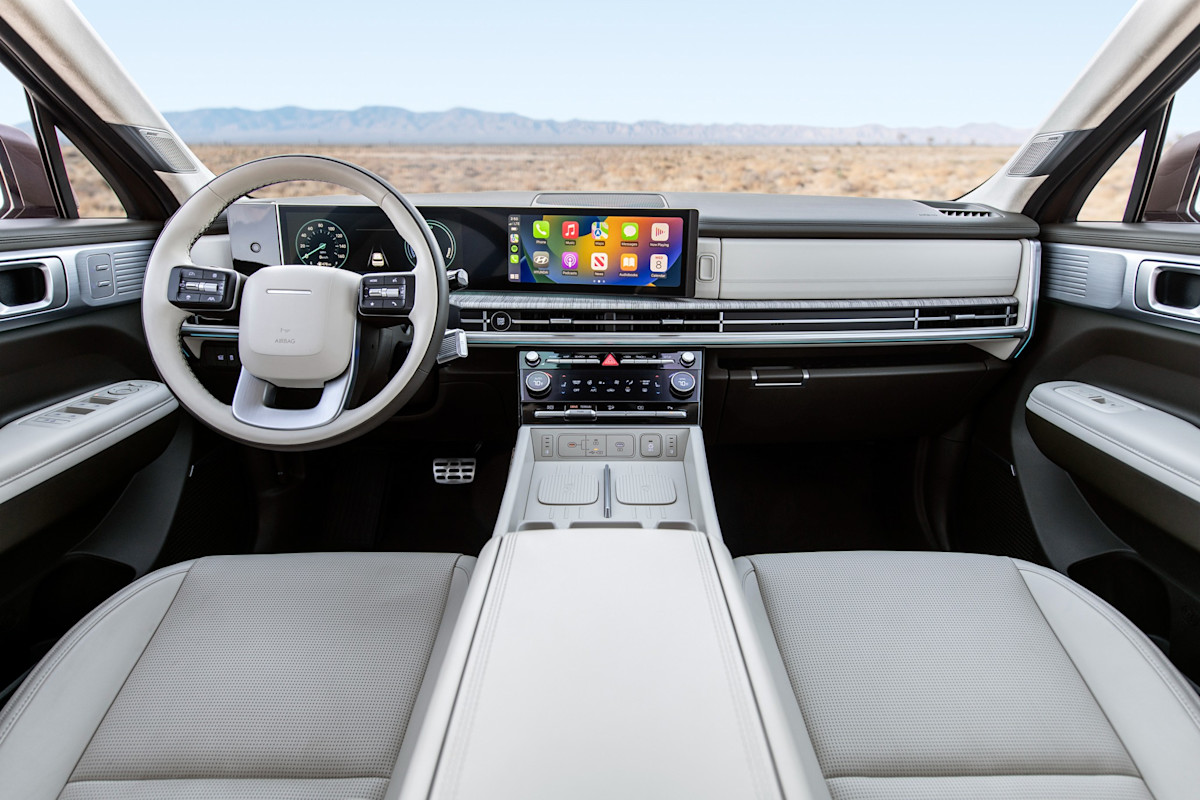 2026 Hyundai Santa Fe Hybrid Preview - interior