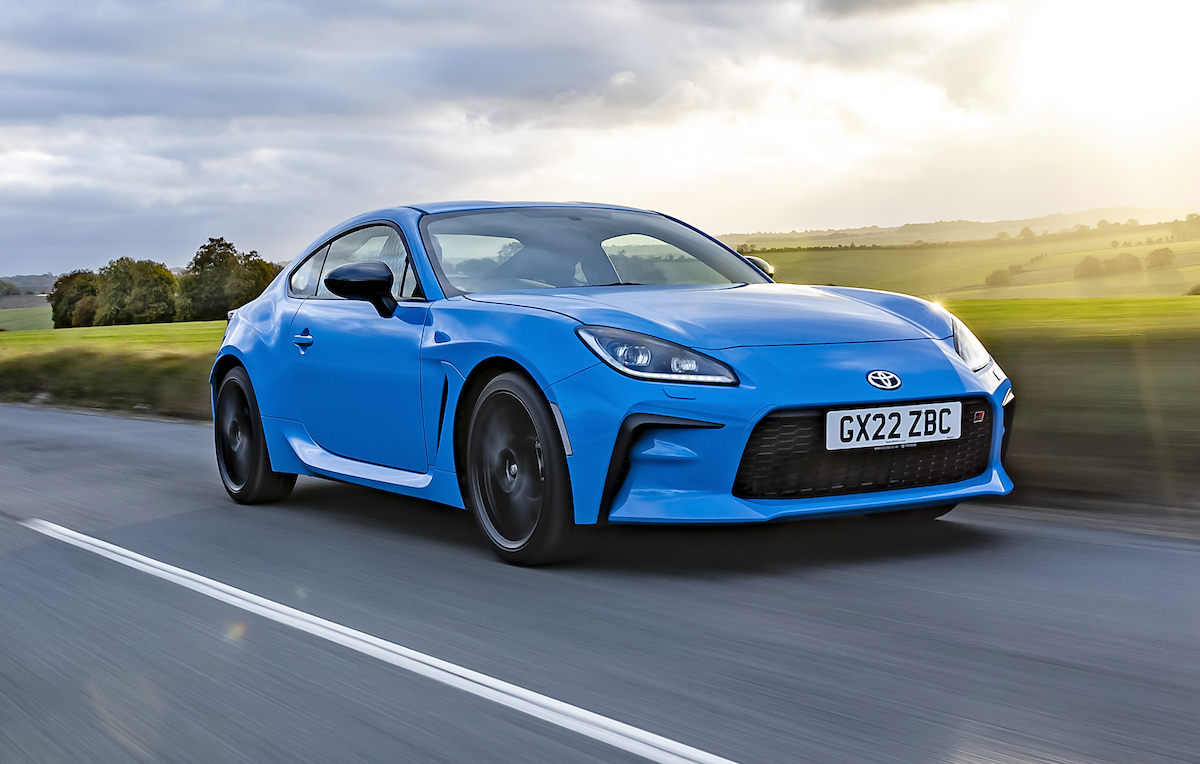 Toyota GR86 front driving