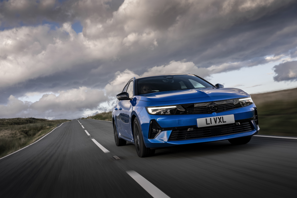 Vauxhall Astra Ultimate front static