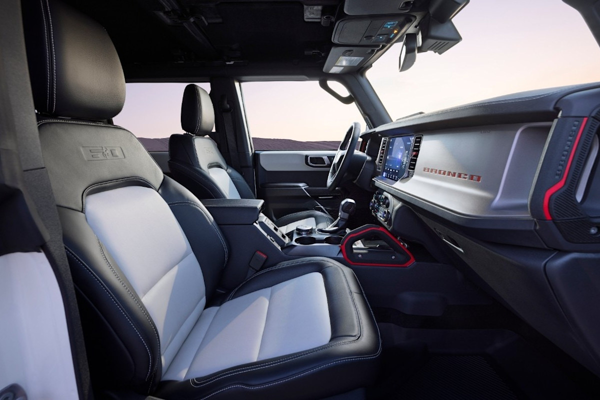 2026 Ford Bronco Preview - interior