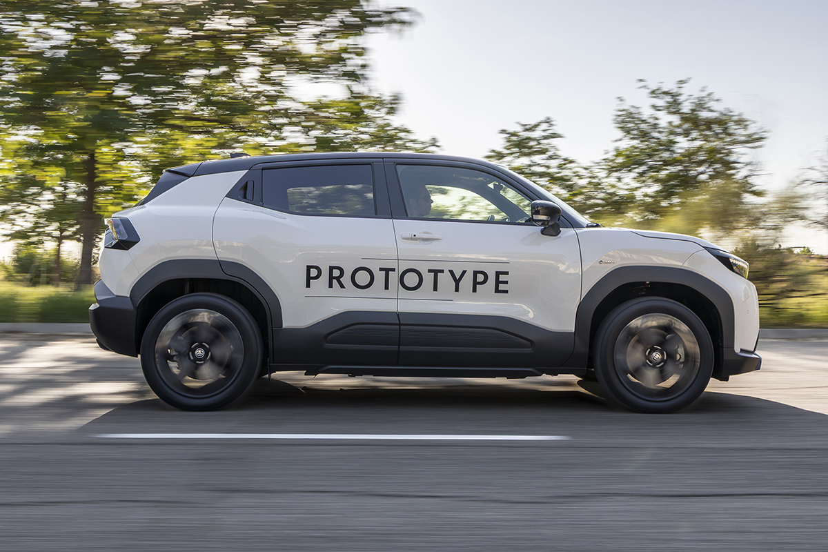 Toyota Urban Cruiser side