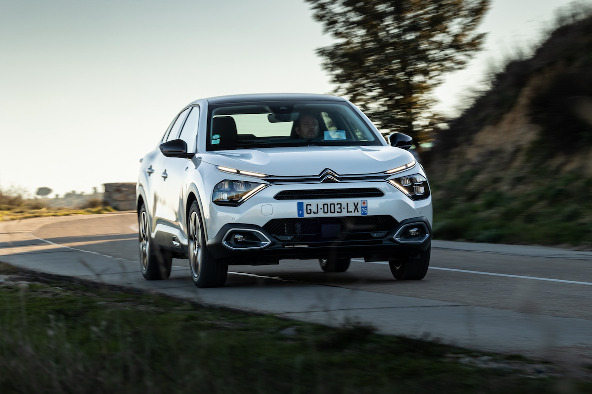 citroen e-C4 X