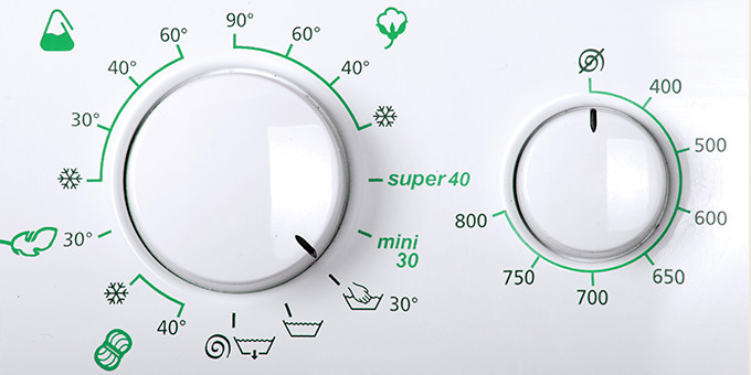 You can choose from various washing programs when doing the laundry