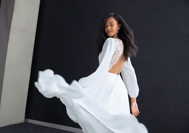 15 Modern Boho Chic Wedding Dresses