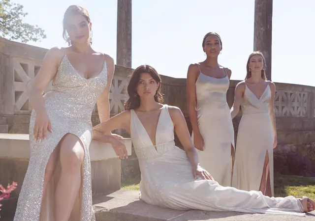 The Best Bridesmaid Dress Colors for Fall Weddings