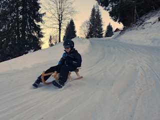 Schlitteln Karen-Schaerer1
