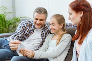 Vater, Tochter, Mutter auf Cauch