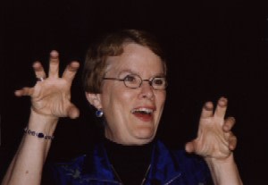eu200301_tomlinson_carolann.jpg
