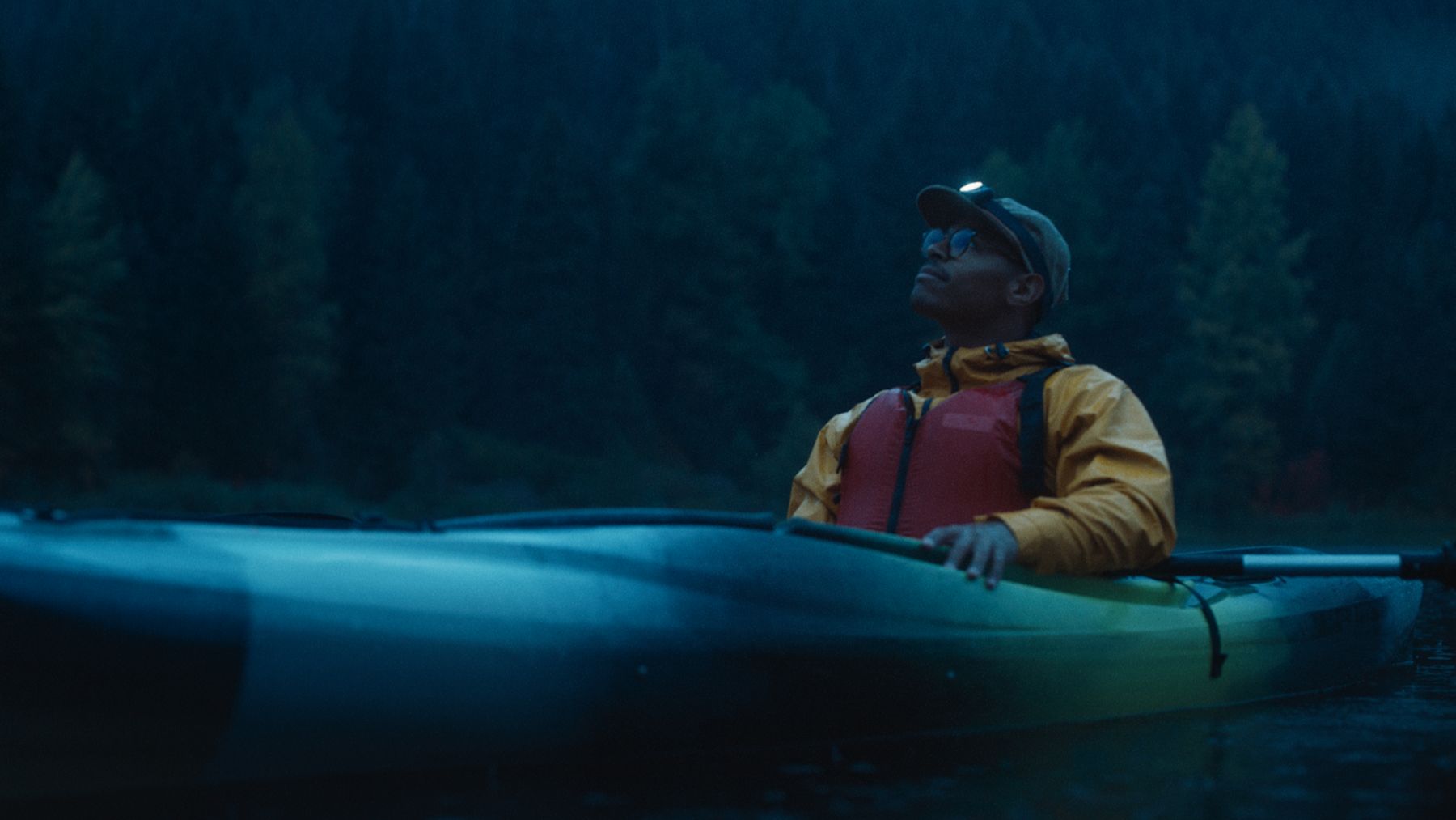 travel oregon kayaker