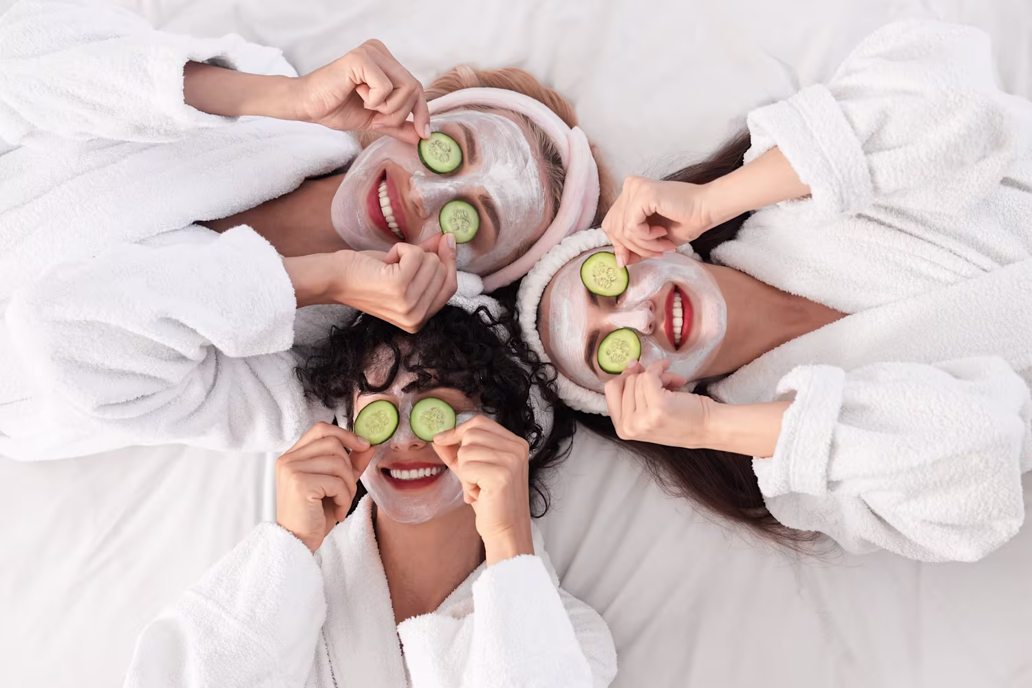 Esperienze da regalare a un’amica: foto di amiche in una SPA