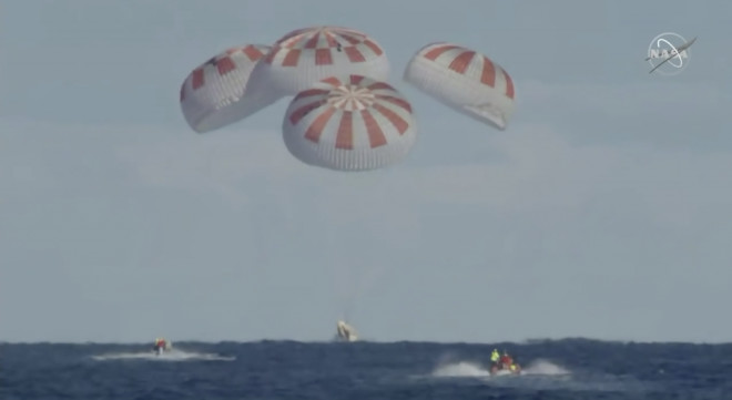 SpaceX splashdown Crew Dragon